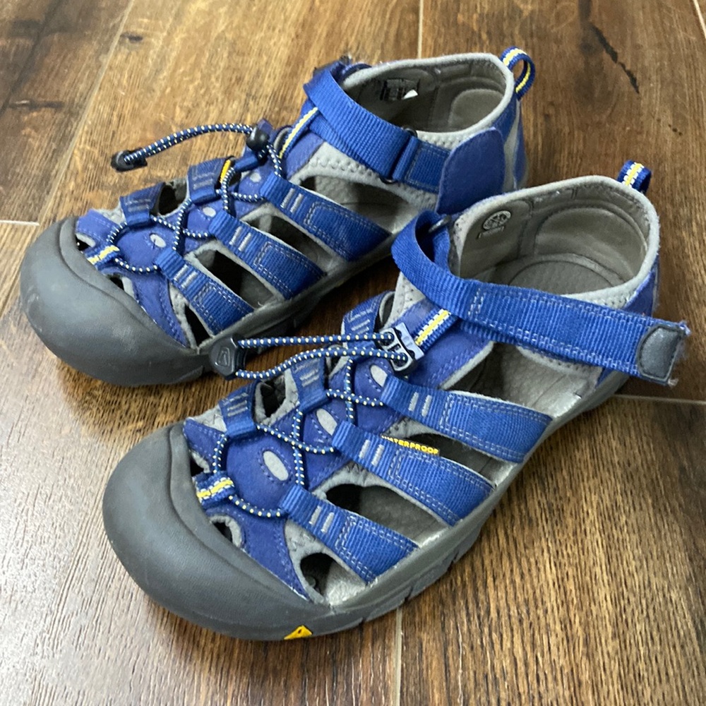 KEEN Newport H2 Waterproof Sandal Mens 7